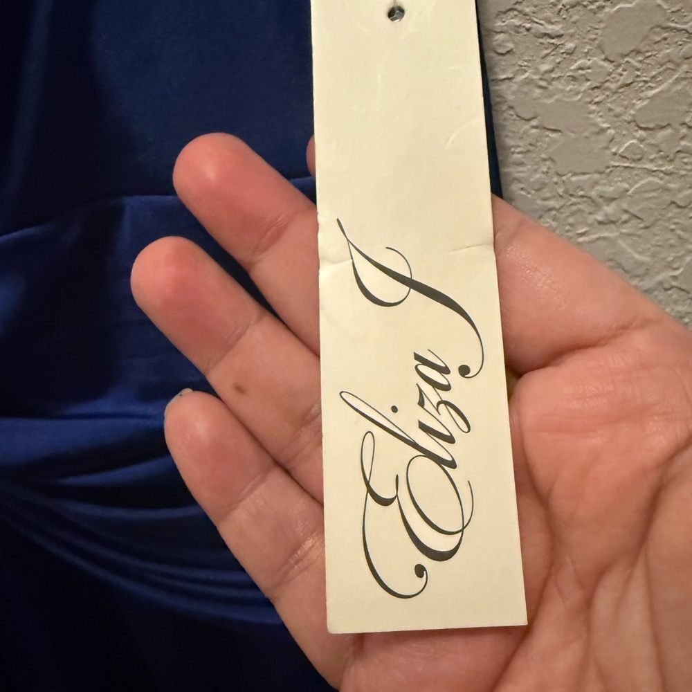 N/A - Picture 8 of 11